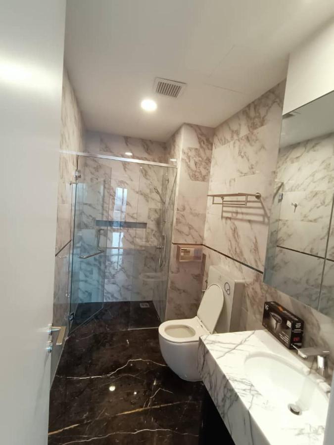 Platinum Suite 2 New Kl Cbd New Luxury Condo With Best Infinity View To Klcc Twin Towers Pool Куала-Лумпур Экстерьер фото